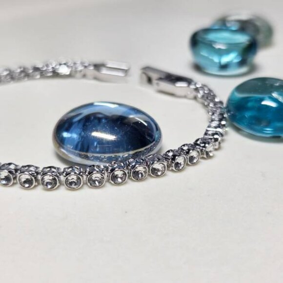 Swarovski Emily Tennis Bracelet Round Crystals Rhodium Plated NWOT NIB - Picture 6 of 6